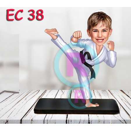 ERKEK ÇOCUK KARAKTERİ TEKVANDOCU