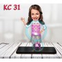 KIZ ÇOCUK KARAKTERİ EL SALLAYAN