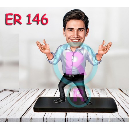 KİŞİYE ÖZEL BEYAZ GÖMLEKLİ ERKEK