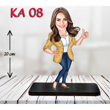 kişiye ozel sarı gömlekli kadın