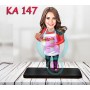 KADIN KARAKTERİ TOPLU YEMEK