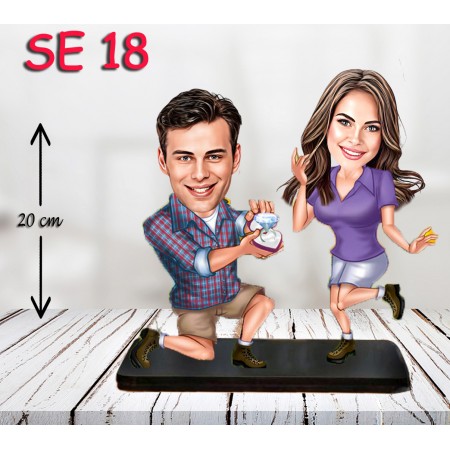kişiye ozel evlenme teklifi eden çift