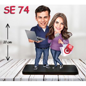 kişiye ozel alisveris yapan çift
